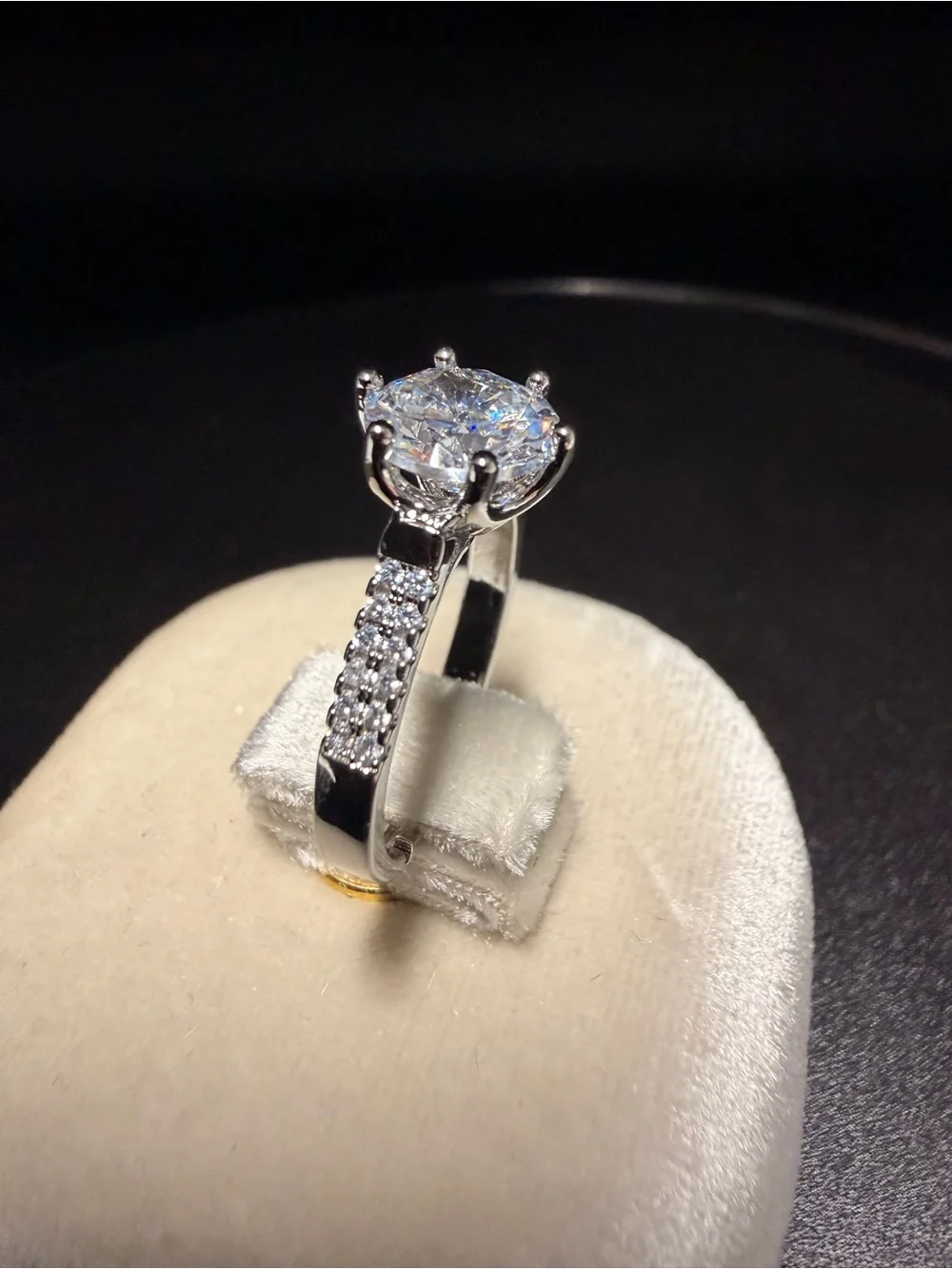 2CT Round Moissanite Pavé Ring | Size 6